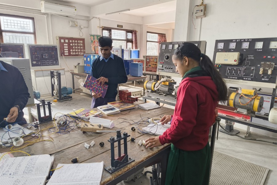 PURUSHOTTAM PRIVATE ITI [3330], GHAZIPUR